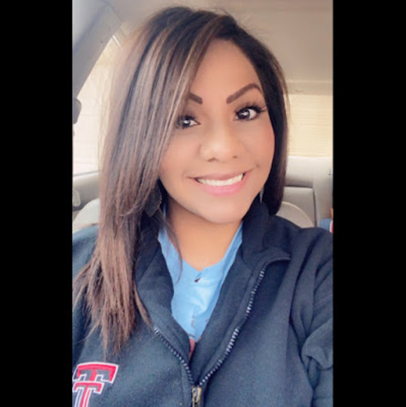 Meet your Posher, Brandi - Picture 1 of 1